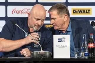 Komentář: Po finále MS Augusta skončí. Nový trenér musí myslet podobně - Seznam Zprávy